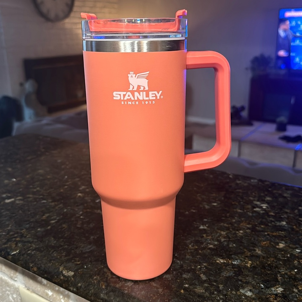 Stanley. 40oz. They no longer make this color.